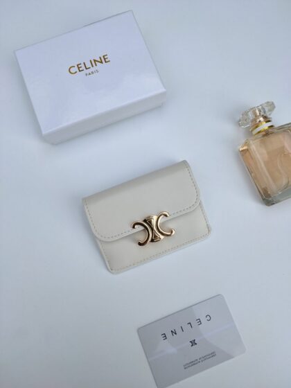Triomphe Card Holder 101583