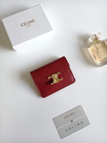 Triomphe Card Holder 101583