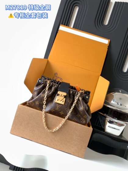 Monogram Handbag M27819