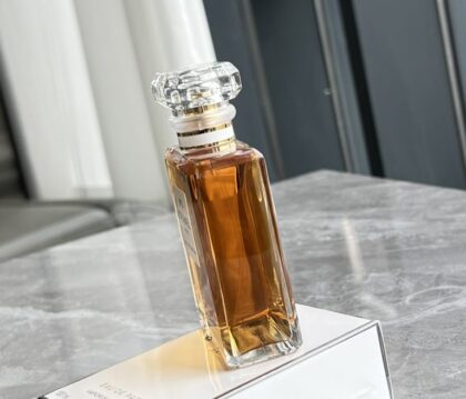 Classic Floral Perfume
