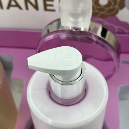 Classic Floral Perfume