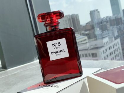 Classic Floral Perfume in White