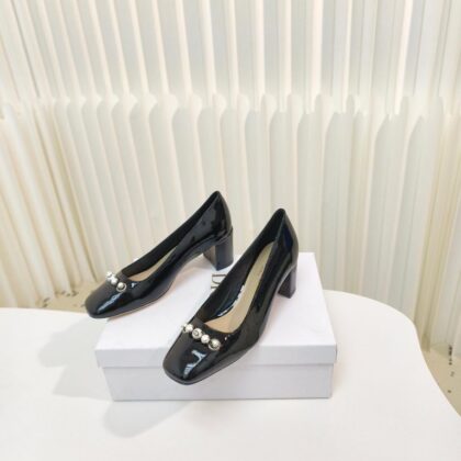 Cannage Heels