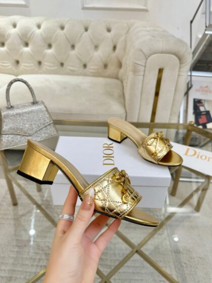 Cannage Sandals