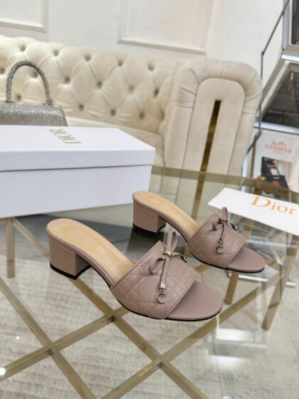 Cannage Sandals