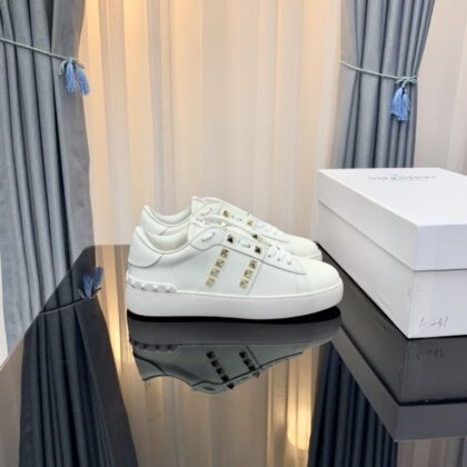 Rockstud Shoes