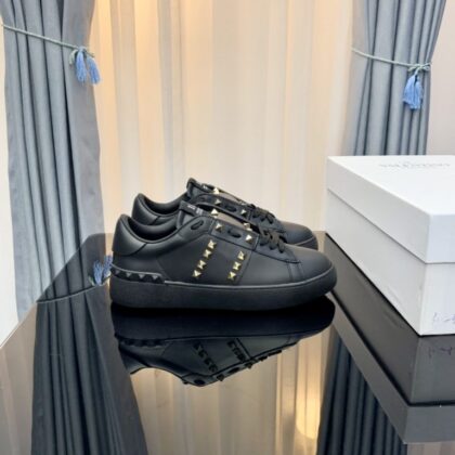 Rockstud Shoes