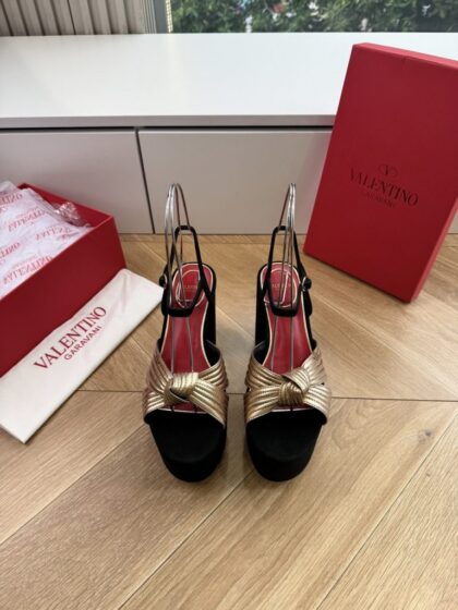 Rockstud Shoes
