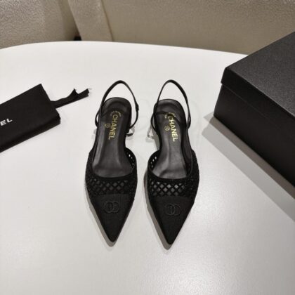 Sandals in Black