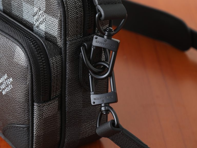 Monogram Messenger Bag M14988 in Black - Image 5