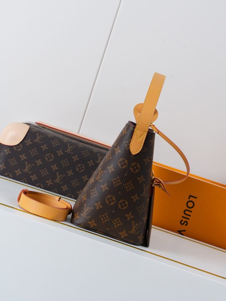 Monogram Shoulder Bag M29628 - Image 2