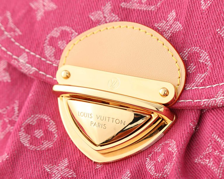 Monogram Shoulder Bag M28291 in Denim - Image 4