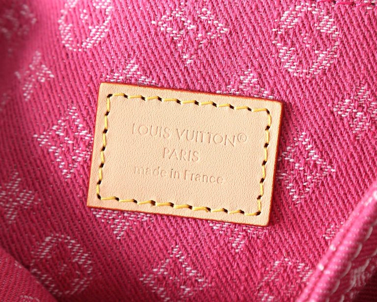 Monogram Shoulder Bag M28291 in Denim - Image 9