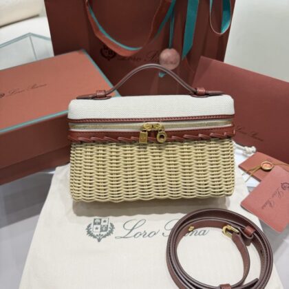 Bag 1224667804