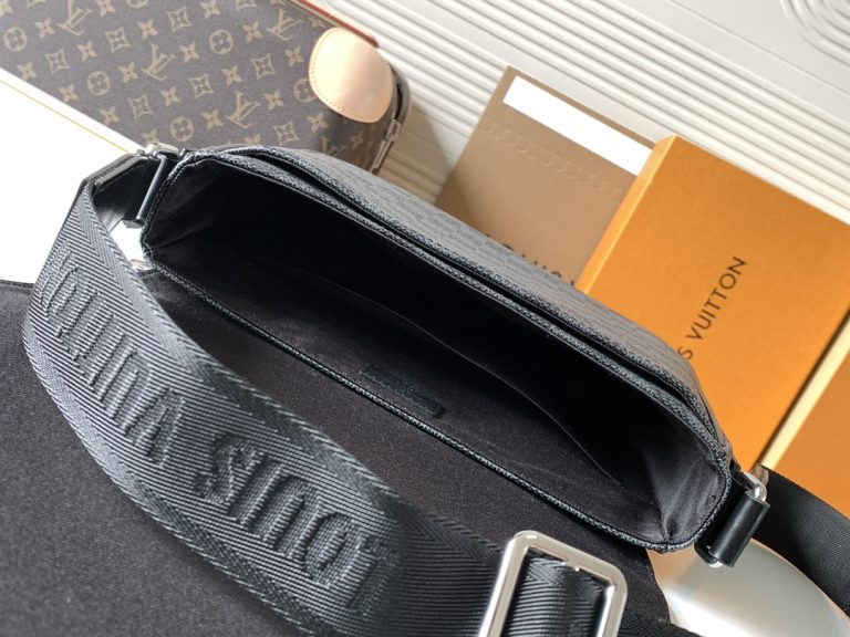 Monogram Messenger Bag M42710 - Image 8