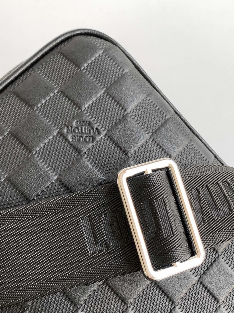 Monogram Messenger Bag M42711 - Image 6