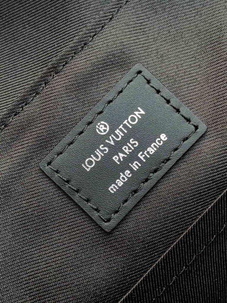 Monogram Messenger Bag M42711 - Image 9