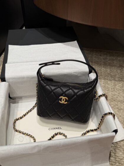 Bag 1228697828