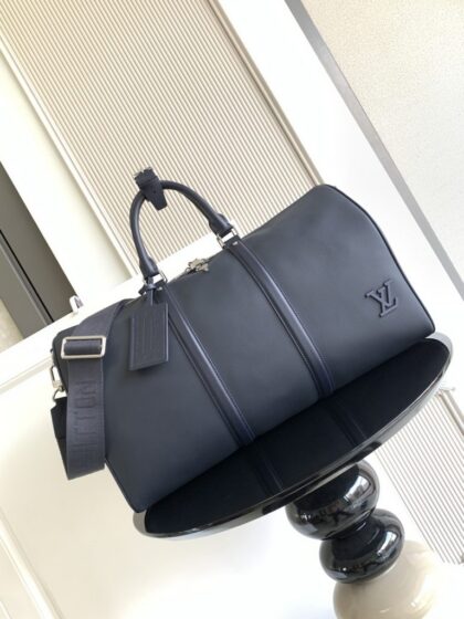 Monogram Handbag M11693