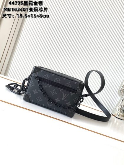 Monogram Shoulder Bag M44735