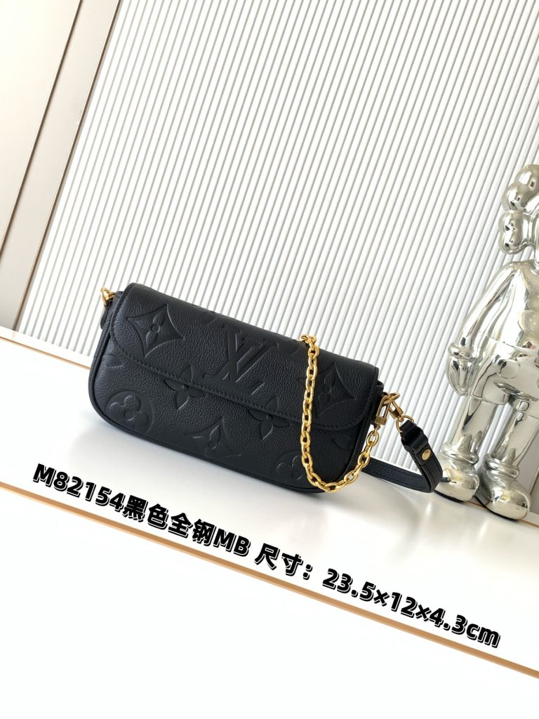 Monogram Shoulder Bag M82154 in Black