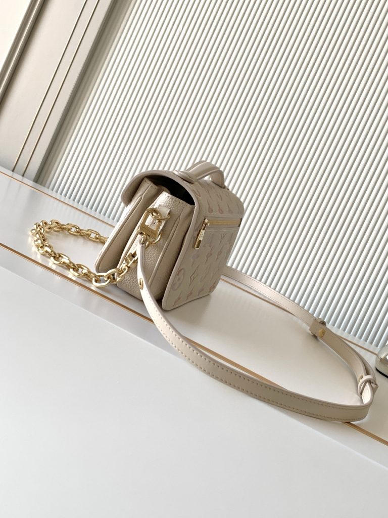 Monogram Pochette Metis East West Handbag M25682 - Image 2