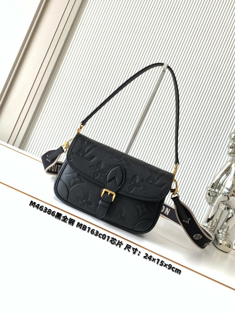 Monogram Handbag M46386 in Black