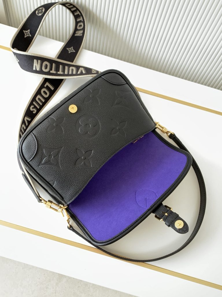 Monogram Handbag M46386 in Black - Image 7