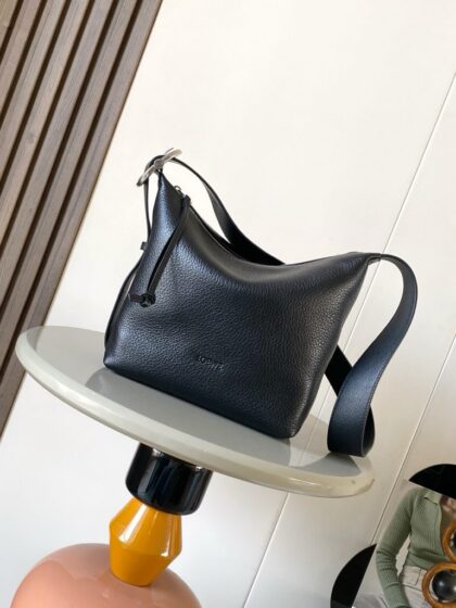 Shoulder Bag 9159 in Black