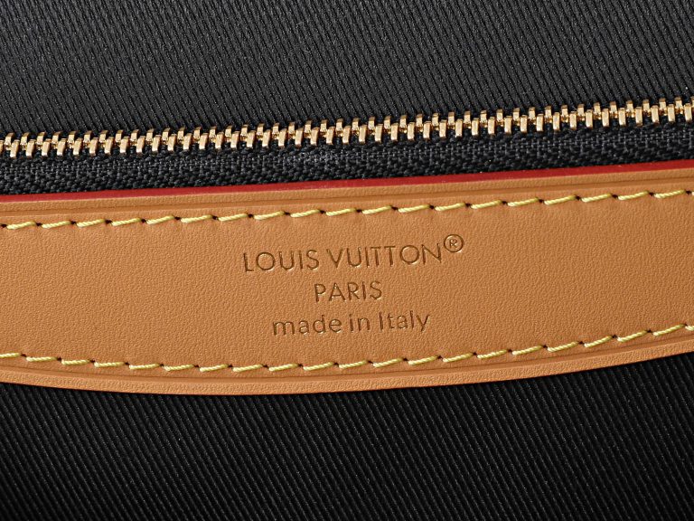 Monogram Handbag M13035 - Image 9