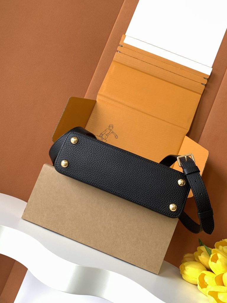 Monogram Handbag M25404 in Black - Image 4