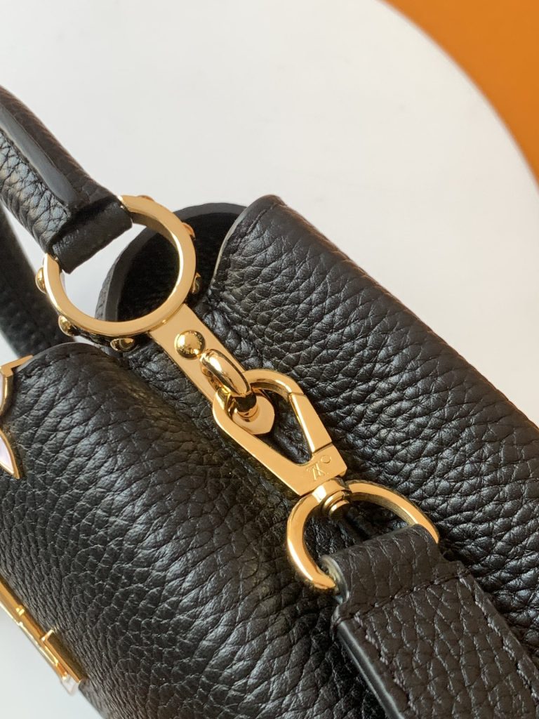 Monogram Handbag M11341 in Black - Image 7
