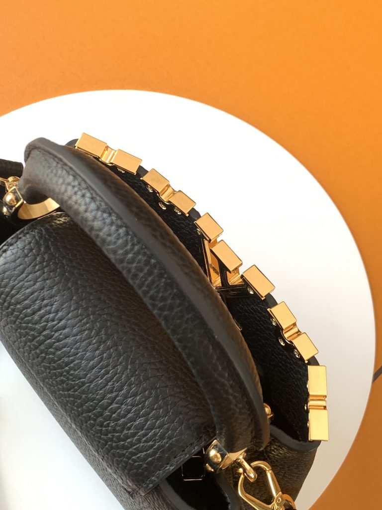 Monogram Handbag M11341 in Black - Image 8