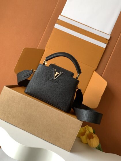 Monogram Handbag M59433 in Black
