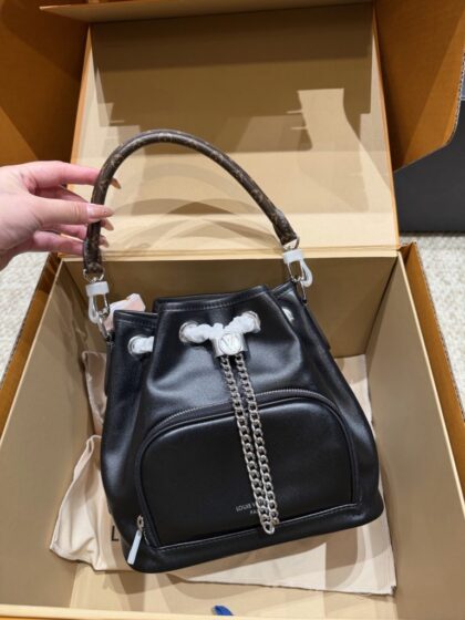 Bucket Bag