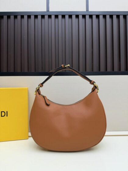 FF Pattern Handbag 88048