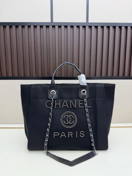 Quilted Shoulder Bag