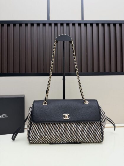 Quilted Handbag 2683