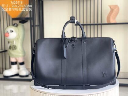 Monogram Handbag M26118