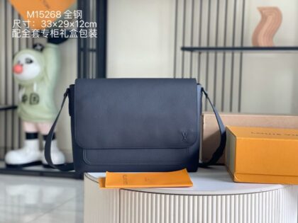 Monogram Handbag M15268