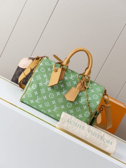 Monogram Handbag M14064