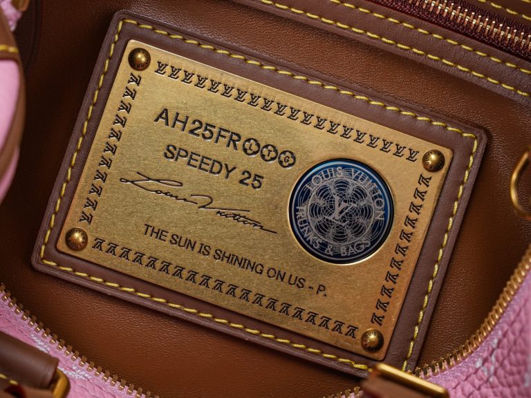 Monogram Handbag M15279 - Image 9