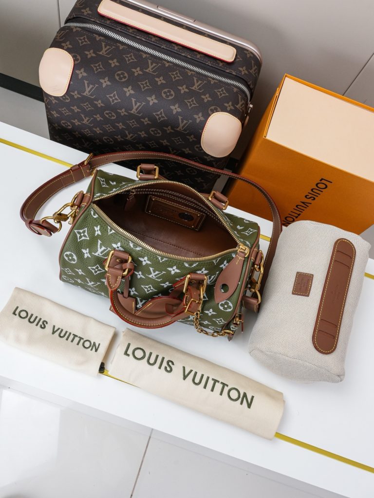 Monogram Handbag M24423 - Image 7