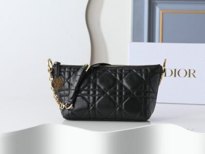 Handbag 3202 in Black
