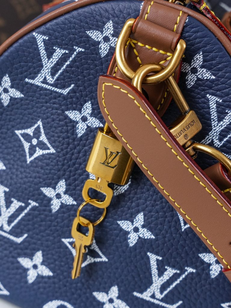 Monogram Handbag M15278 - Image 5