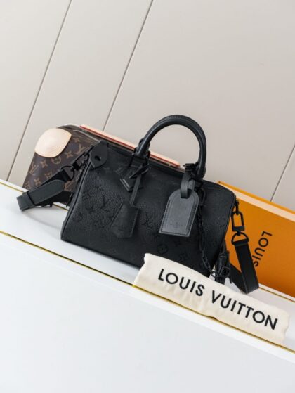 Monogram Handbag M24426