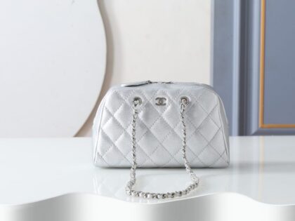 Quilted Shoulder Bag 5092