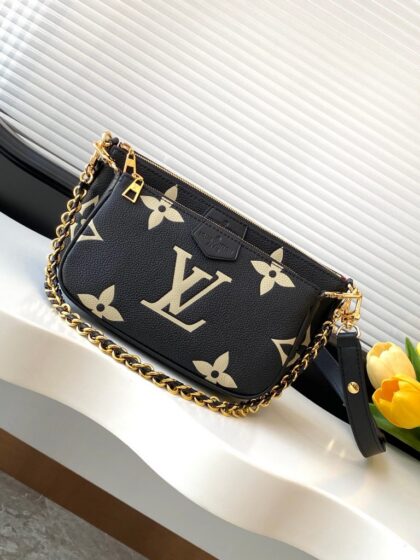 Monogram Handbag M22670 in Black