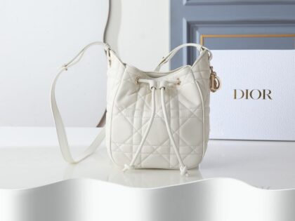 Handbag 2851 in White