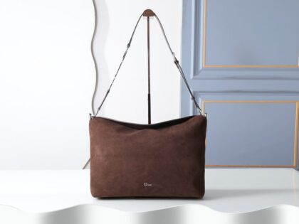 Cannage Handbag in Brown